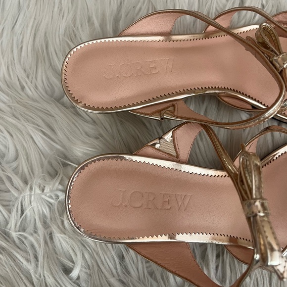 {J. Crew} Zadie Metallic Leather Bow-Strap Kitten Heel Sandals in Gold - Size 8 - Picture 9 of 12